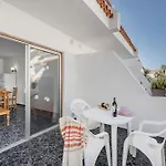 Blue Pool Floritas Апартаменты