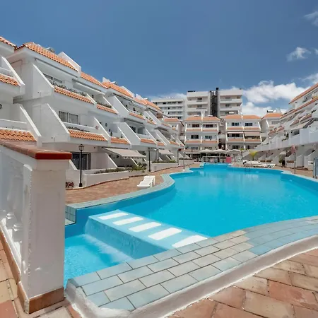 Blue Pool Floritas Appartement