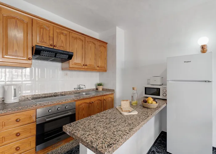 Apto Blue Pool Floritas 아파트 *